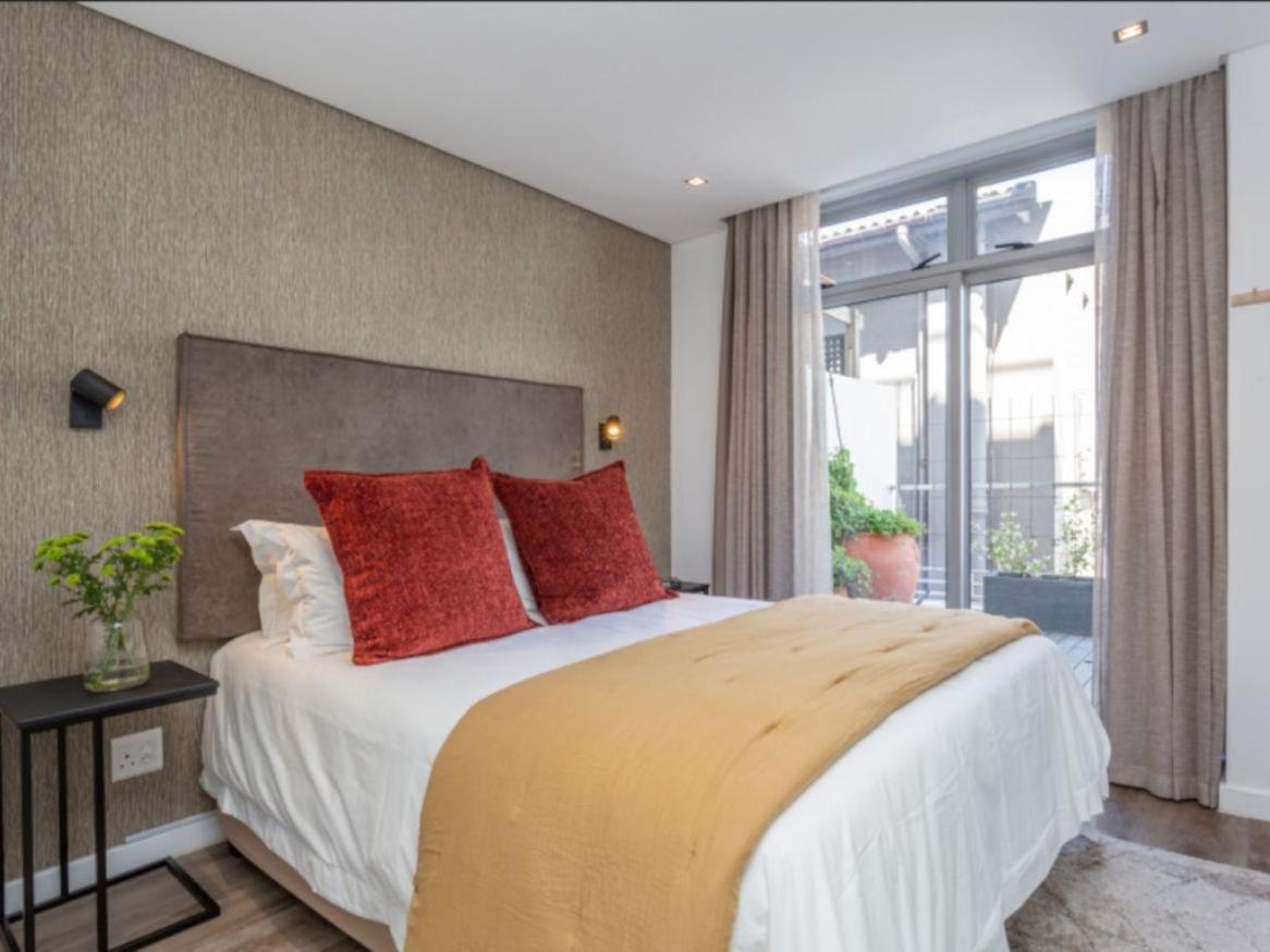 Edgy On Bree Apartment Cape Town Room photo